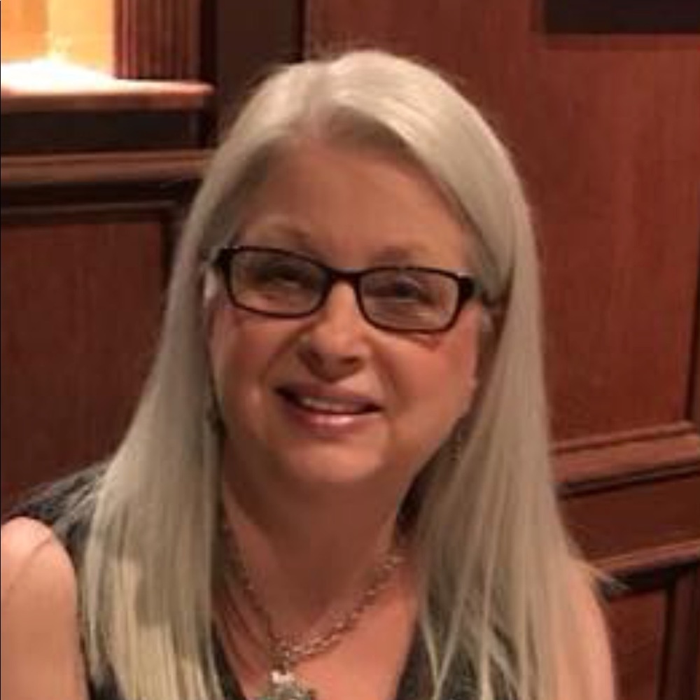 Meet your Posher, Marcia